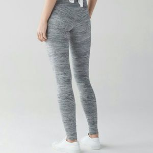 Lululemon Wunder Under leggings